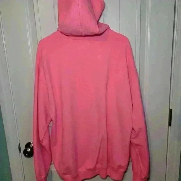 Build with BMC pink XL hoddie - Picture 5 of 5